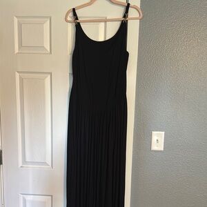 Tory Burch Black Pleated Ribbed Maxi Dress